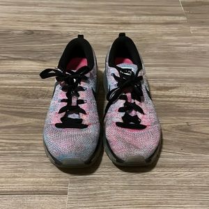 Blue and pink flyknit max NIKE shoes size 7.5 (used)